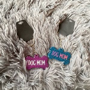 Dog mom keychains (2)